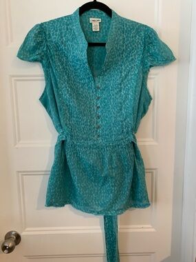 Cherokee est 1973 , women's light sheer Teal Pintuck Tie-Waist Blouse